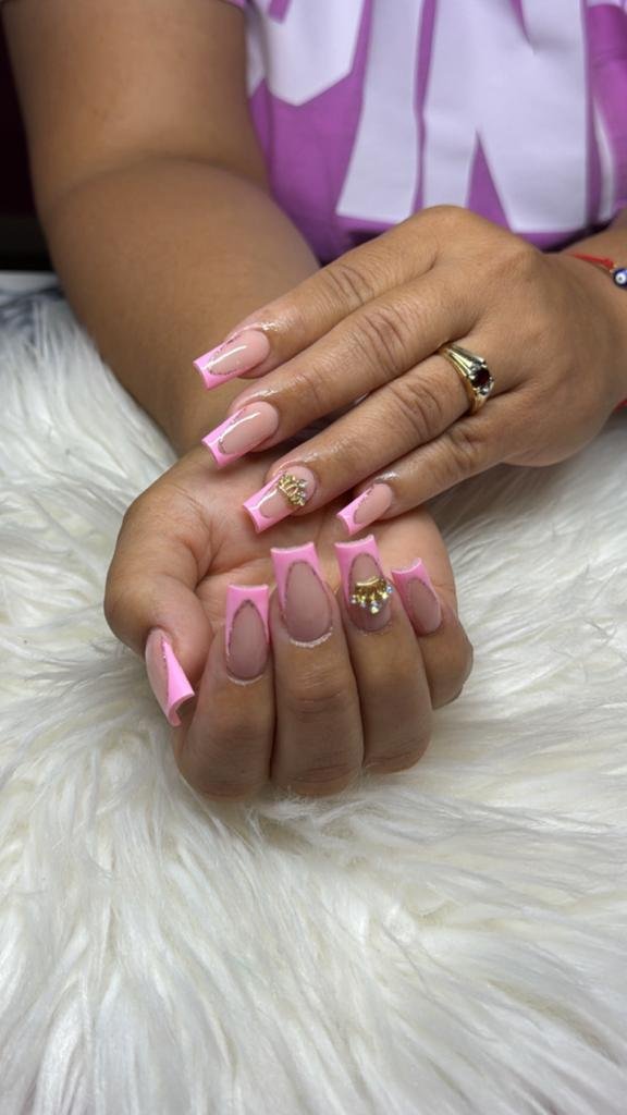 Nail Art by Davila Divine Nails