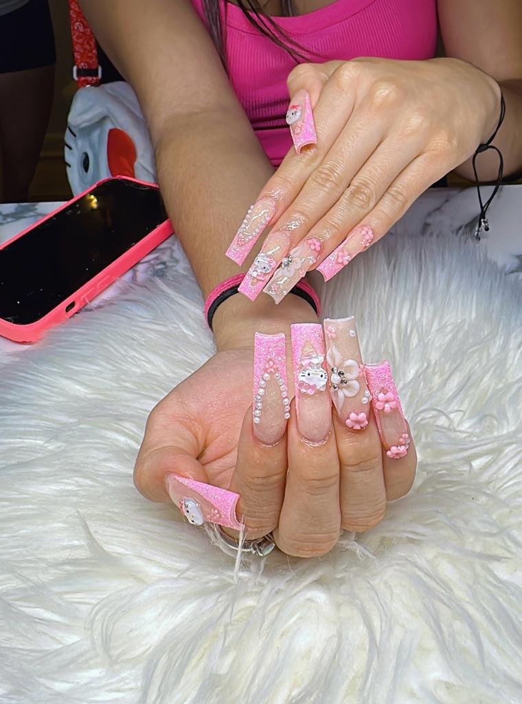 Manicure by Davila Divine Nails